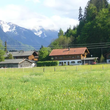 Hozhaus-lang